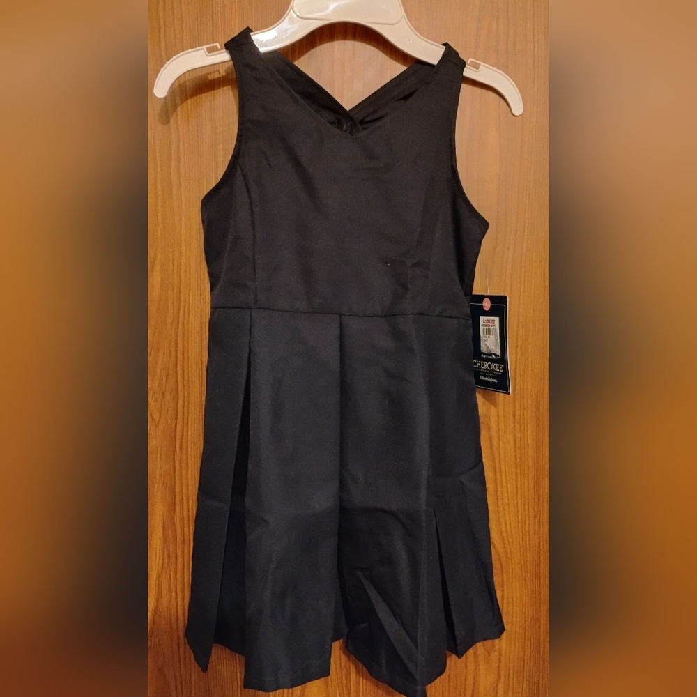 Girl's Uniform Dress New Size 6